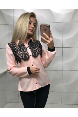 Блузка с кружевом